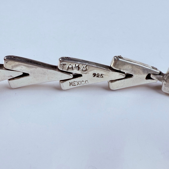 Modernist Geometric Chevron V Shape Link Sterling Silver Bracelet Taxco Mexico - Picture 3 of 9